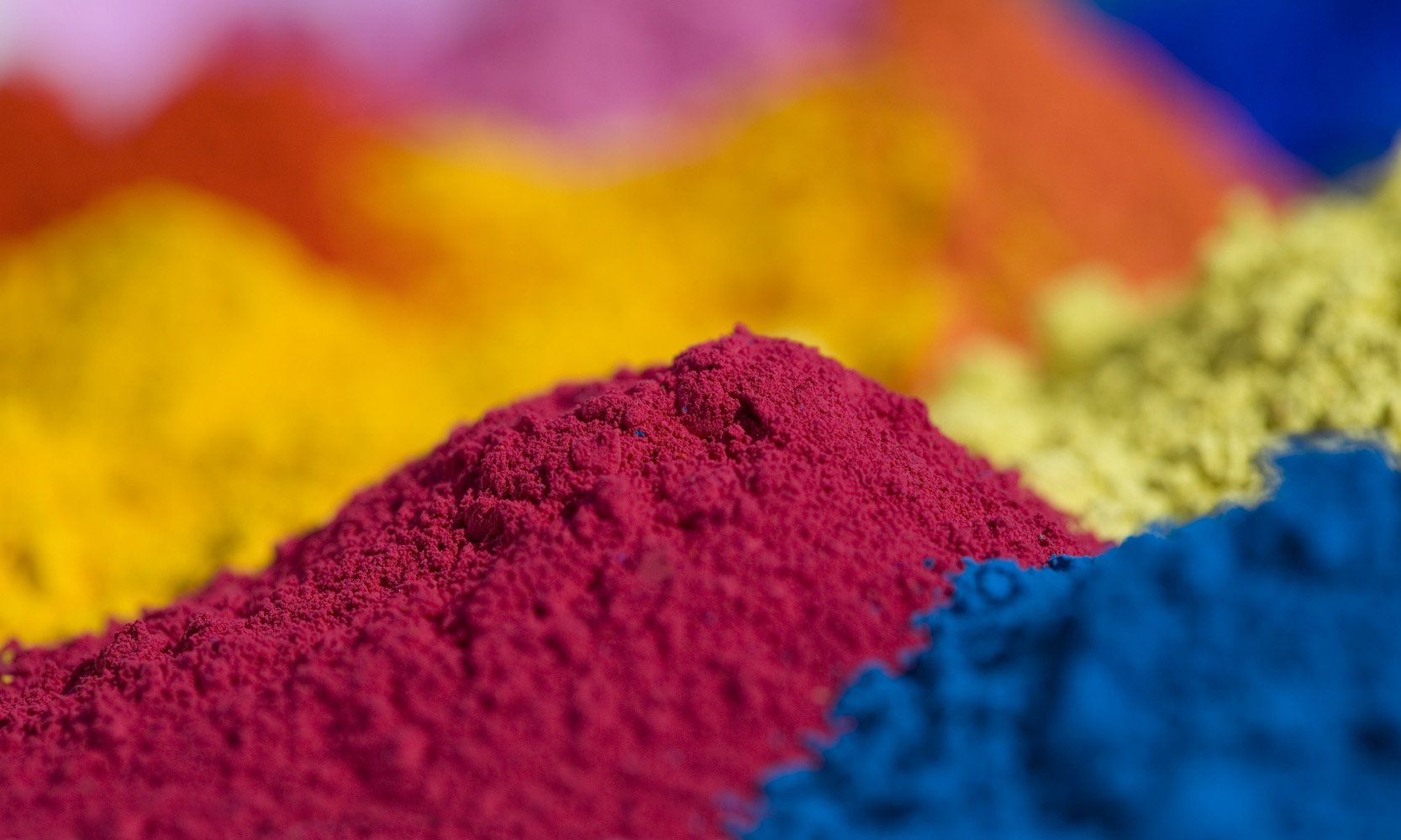 What are Dyes? What are Pigments? What is the Difference? Blog